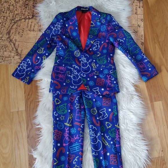 Colosseum Other - Suitmeister 2 piece Christmas suit boy 8-10